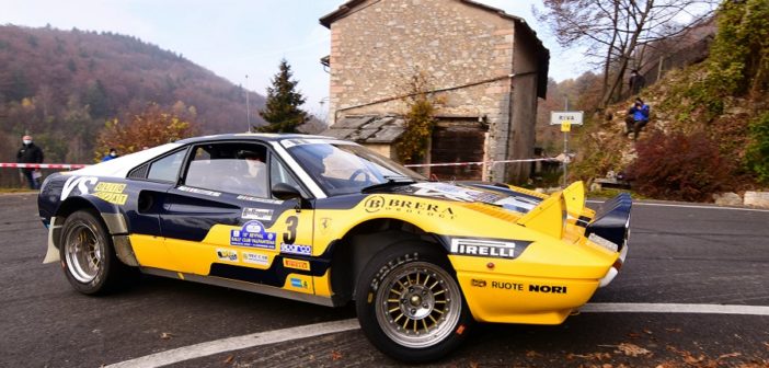 Battistolli si esalta di traverso con la Ferrari 308 GTB