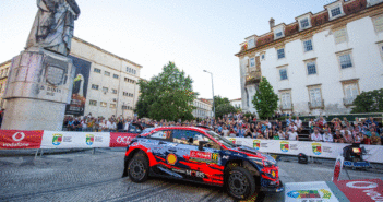 Neuville alla partenza del Portogallo 2019.