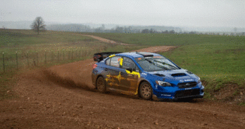 La Subaru WRX di Travis Pastrana in azione