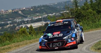 Nell'immagine Craig Breen e Paul Nagle, vincitori del Rally di Alba 2020.