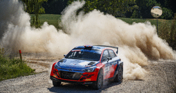 La Hyundai di Veiby sulla terra del Liepaja.