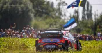 La Hyundai di Neuville incanta un pubblico Belga e non solo.