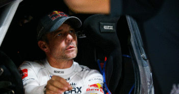 Loeb con i colori BRX con i quali inizierà il 2022 alla Dakar, ma..