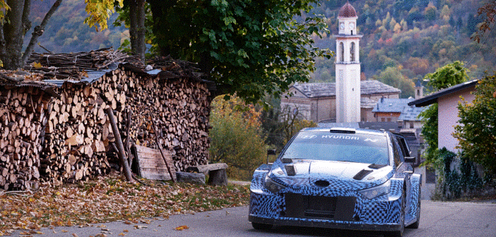 Neuville con la rally1 nella simulazione piemontese.