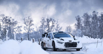 RALLY1 E LA FINTA ECONOMIA La Hyundai i20 N rally1 una delle tre vetture che saranno al ballo delle debuttanti a Montecarlo.