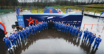 Una delle tante foto di gruppo del FIA Rally Star.