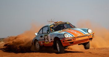 SAFARI FOTOGRAFICO Polese e Arena mettono le ali alla loro Porsche.