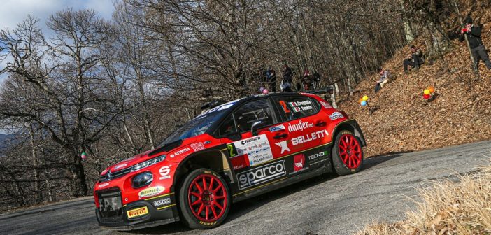 La C3 di Crugnola nella sua cavalcata al rally del Ciocco.