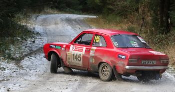 Un impegnativo passaggio sul ghiaccio del RAC Rally 2021.