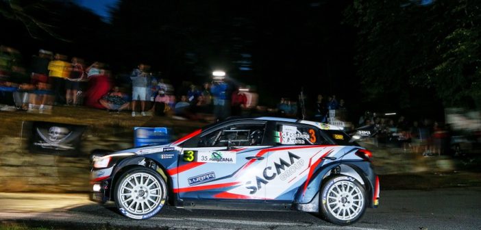 La Hyundai di Fontana in notturna.
