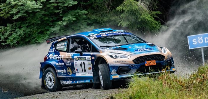 La Fiesta Rally2 di Adielsson in azione ..