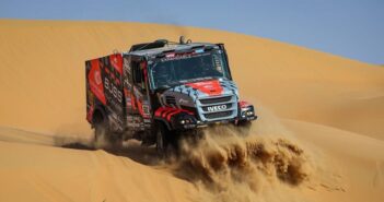 Il Powerstar di Van Kasteren sulle dune della Dakar