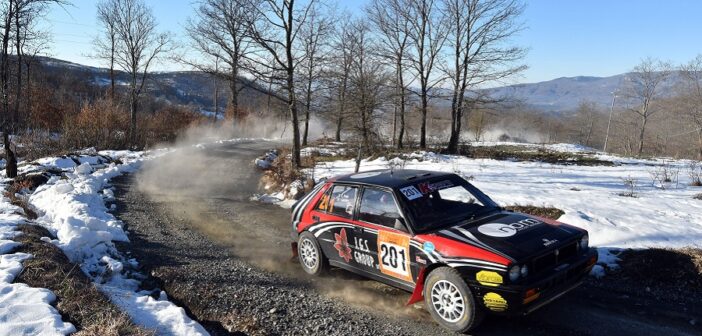 La Lancia Delta Integrale di Lucky sulla terra della prima del CIRTS