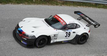 La bellissima BMW Z4 di Iacoangeli regina tra le vetture carrozzate.