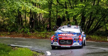 La Citroen C3 di Bonato sotto la pioggia