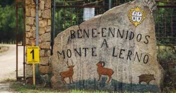 L'ingresso nel cantiere forestale del Monte Lerno