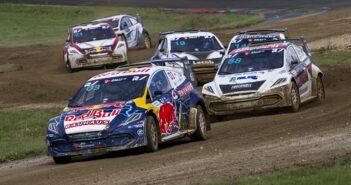WRX IN SCENA LA SERIE B Johan Kristoffersson in uno dei momenti di maggiore bagarre dell' RX2e
