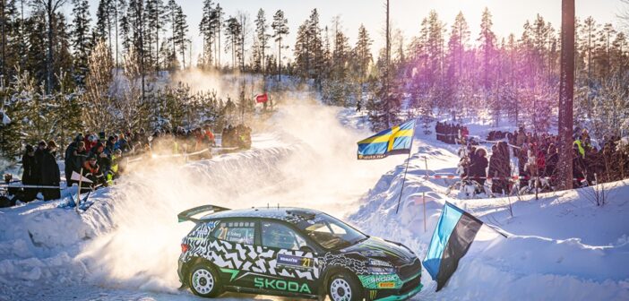 La Fabia RS di Solberg in azione sulle strade di casa