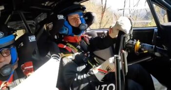 Giando nell'abitacolo della GR Yaris Rally2