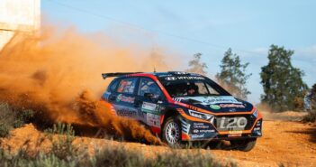 La Hyundai di Meeke in Algarve lascia gli avversari nella polvere