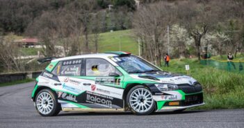 IN LAZIO TESTA PIEGA TUTTI La Fabia Rally2 Evo di testa torna a fare saltare il banco in Lazio