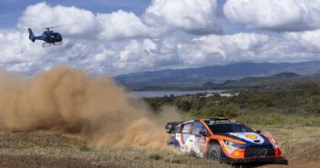 Neuville in azione nello shake down