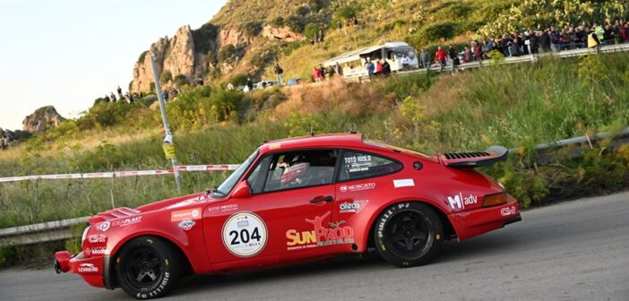 Riolo sulla sua Porsche lascia il settimo sigillo al Targa storico