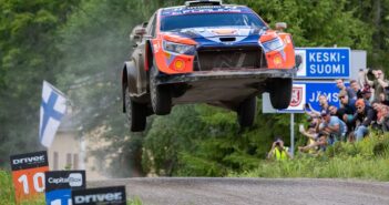 Esapekka Lappi in rampa di decollo