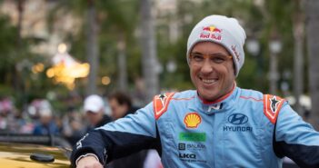 Neuville nello shake gela tutto il plotone