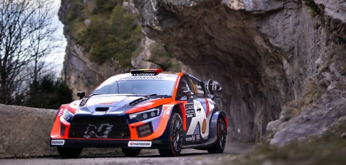 La Hyundai i20 N Rally gommata Hankook al Montecarlo