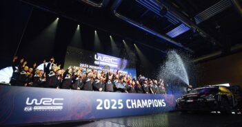 La festa della Toyota per il costruttori vinto al Central European Rally