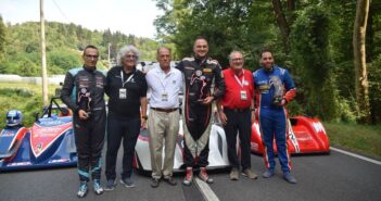 Il podio di Luino ultimo round tricolore con l'inconfondibile capigliatura di Marco Cascino
