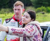 TOYOTA DA UNA MANO A EVANS