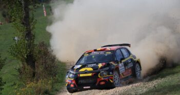 Tom Hendrichs in un tratto sterrato dell'East Belgian