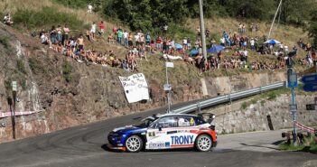 Andrea Crugnola nel passaggio sulle Pertiche