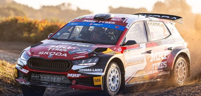 La Fabia RS Rally2 di Sesks vola sulle strade di Fafe
